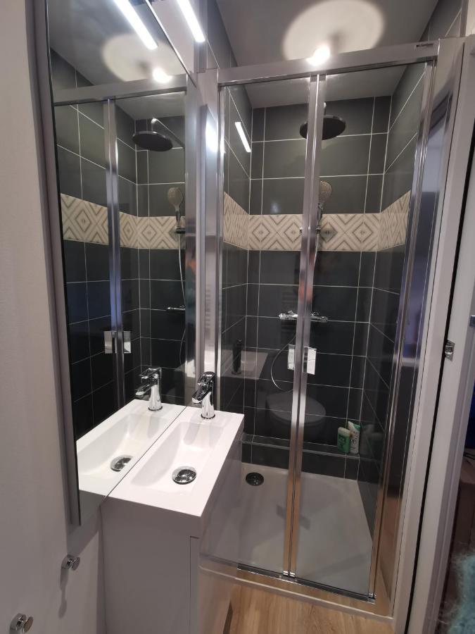 Studio en duplex dans un hôtel particulier Caen Extérieur photo